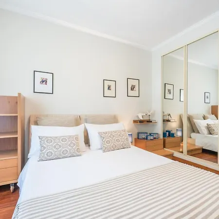 Guestready - Parrot In The Lilies 3* Esposende