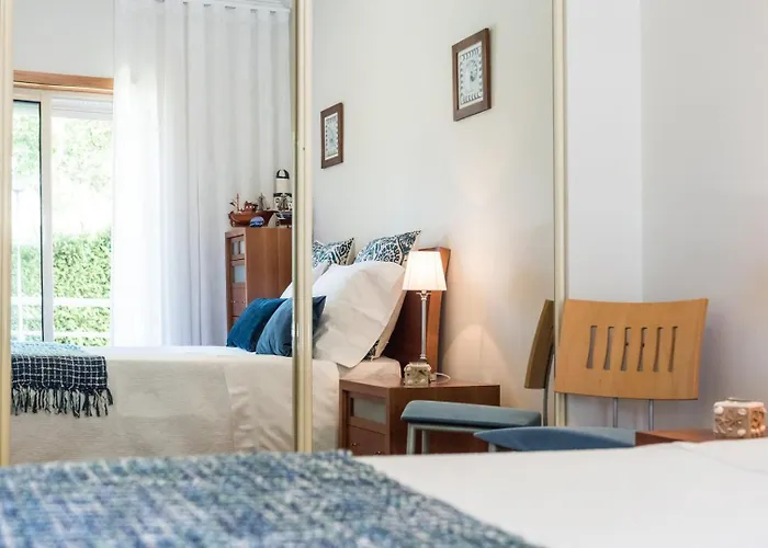 Guestready - Parrot In The Lilies 3* אספוסנדה